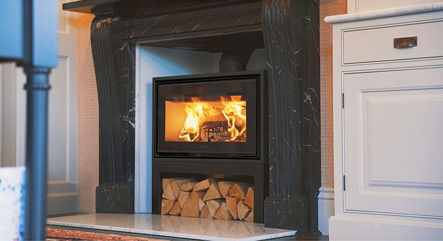 Studio Air 1 Freestanding Wood Burning Fire