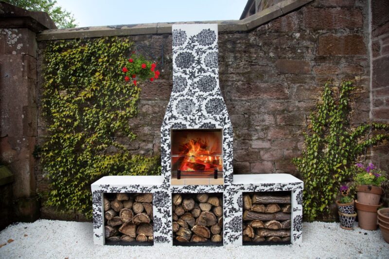 The Isokern Garden 500 Outdoor Fireplace